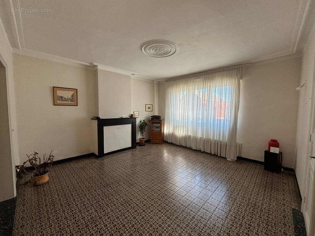 Maison à BRUAY-SUR-L'ESCAUT