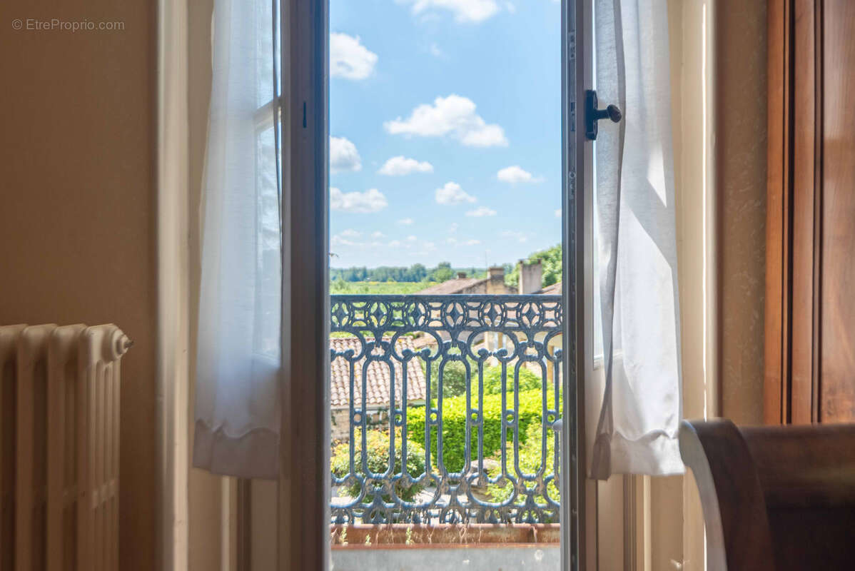 Maison à QUINSAC