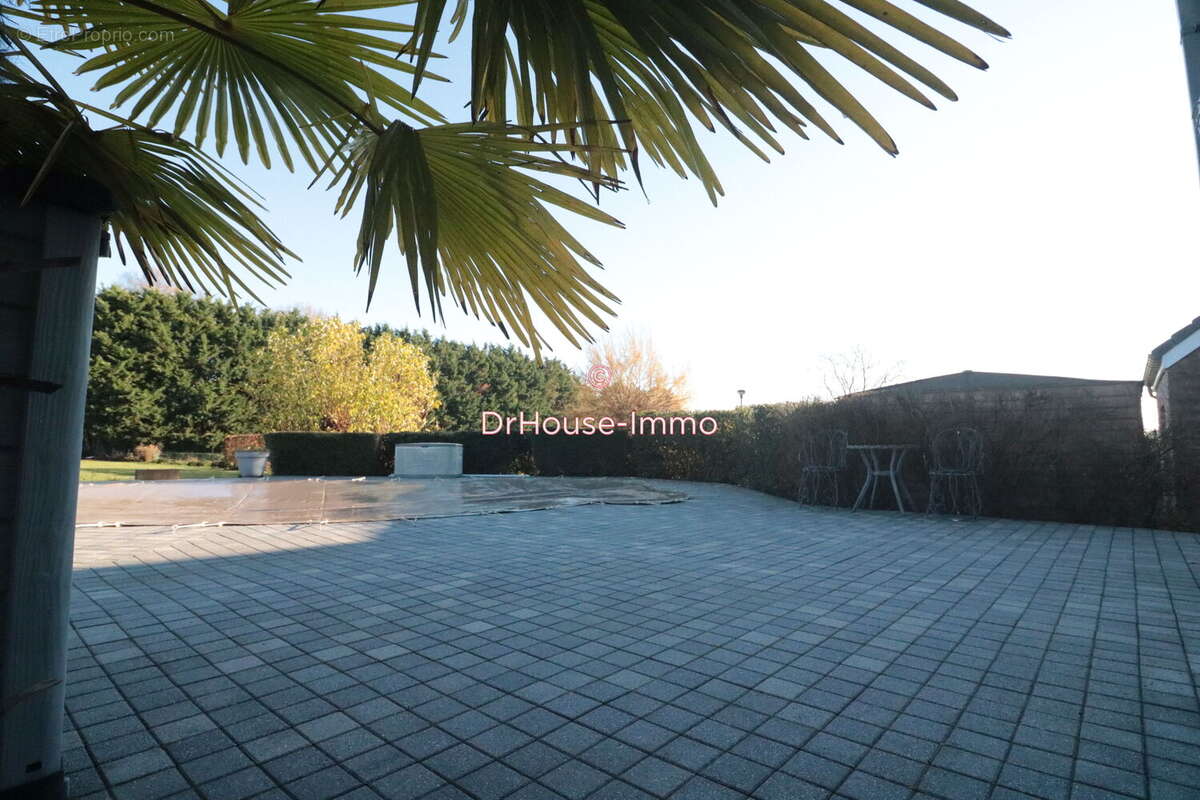 Maison à BRUILLE-SAINT-AMAND