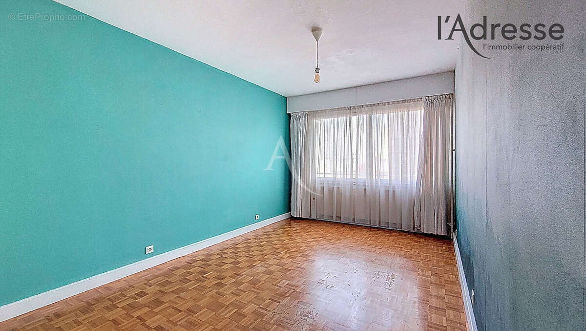 Appartement à PUTEAUX