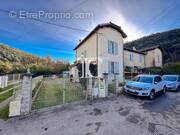 Maison à SAINT-JEAN-DE-VALERISCLE