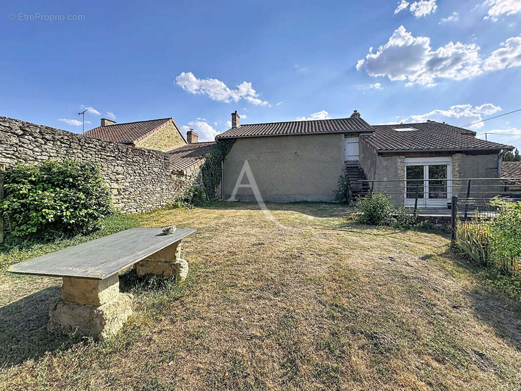 Maison Aubigne Sur Layon 6 pièce(s) 145 m2 - photo 18
