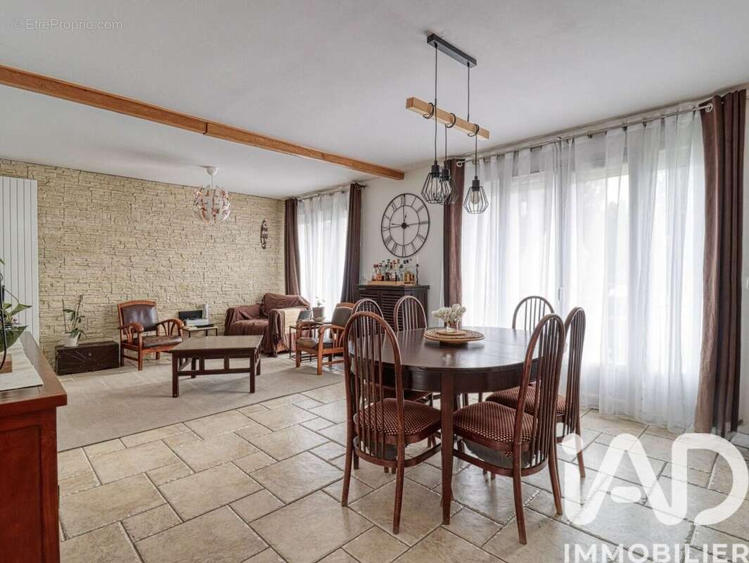 Photo 2 - Maison à BUTRY-SUR-OISE