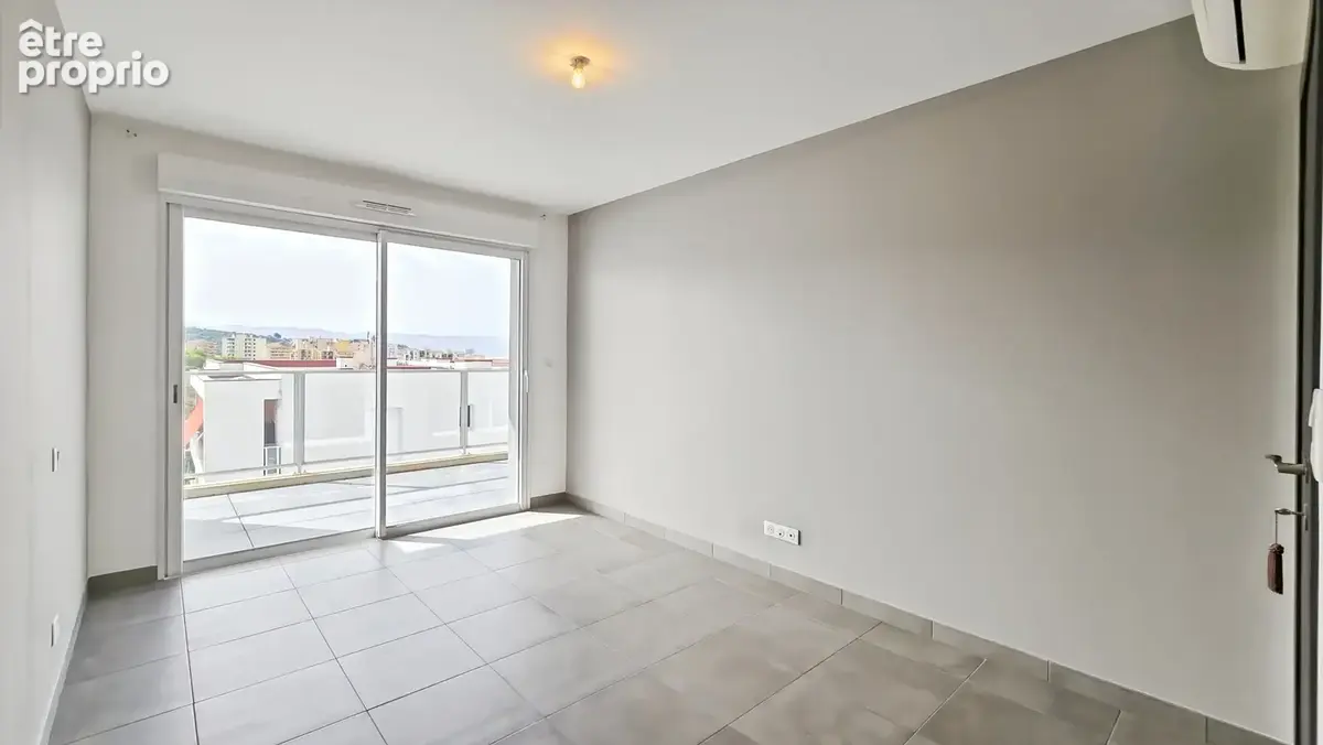 Ajaccio rocade – t3 dernier étage – terrasse de 21 m² – 3 stationnements - photo 11