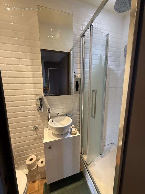 Appartement à PARIS-3E
