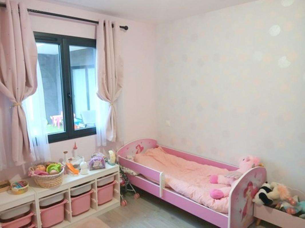 Maison à vendre 5 pièces AVERMES (03) - photo 9
