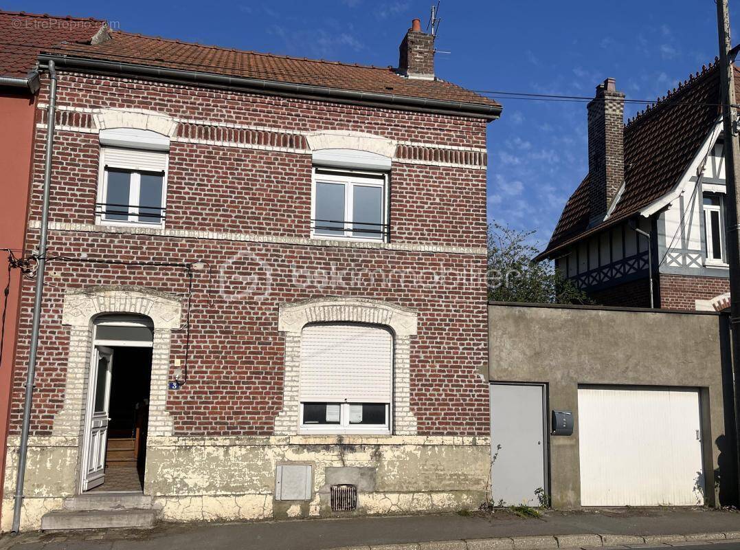 Maison à ANNAY