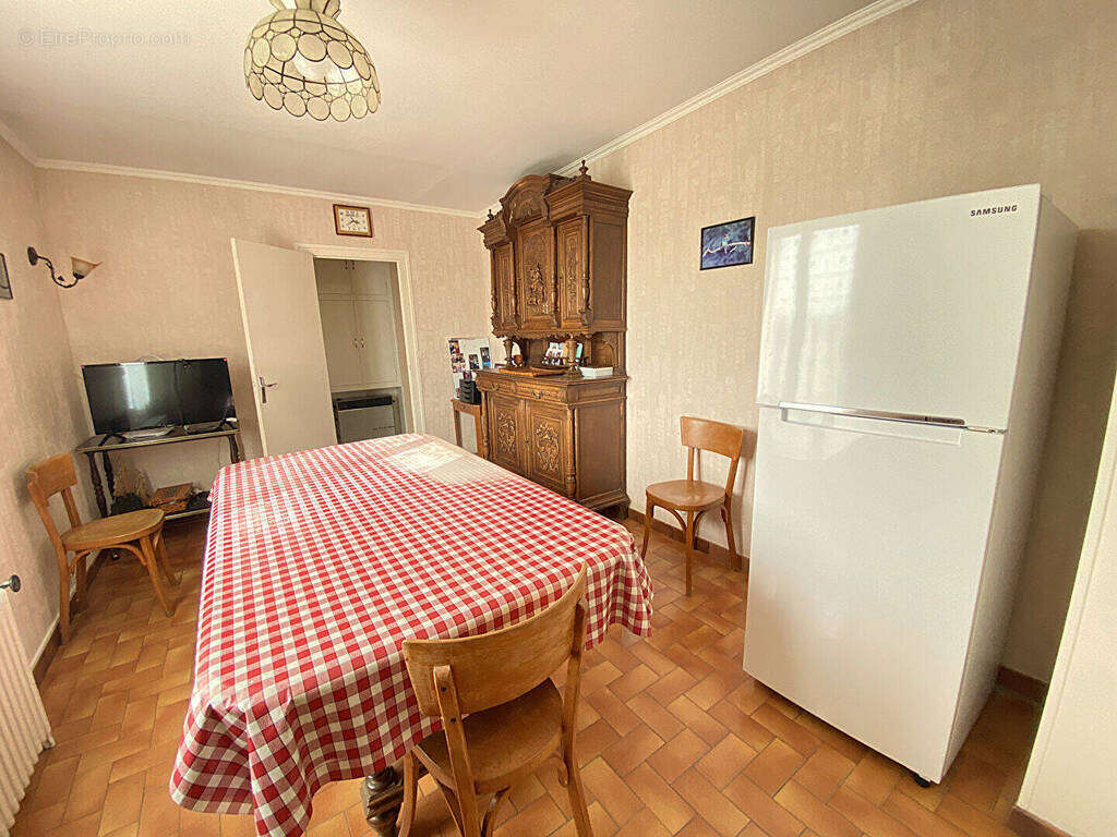 Maison à SAINT-DOULCHARD