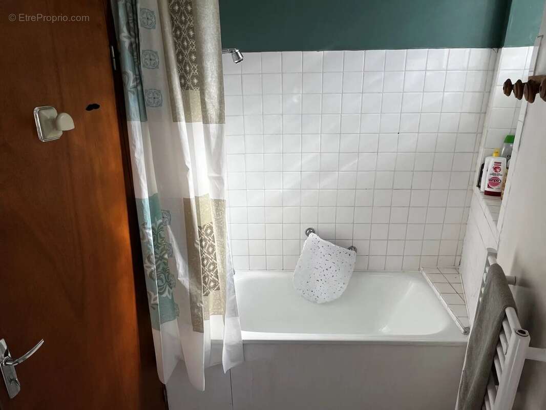 Maison à MAGNAC-LAVAL