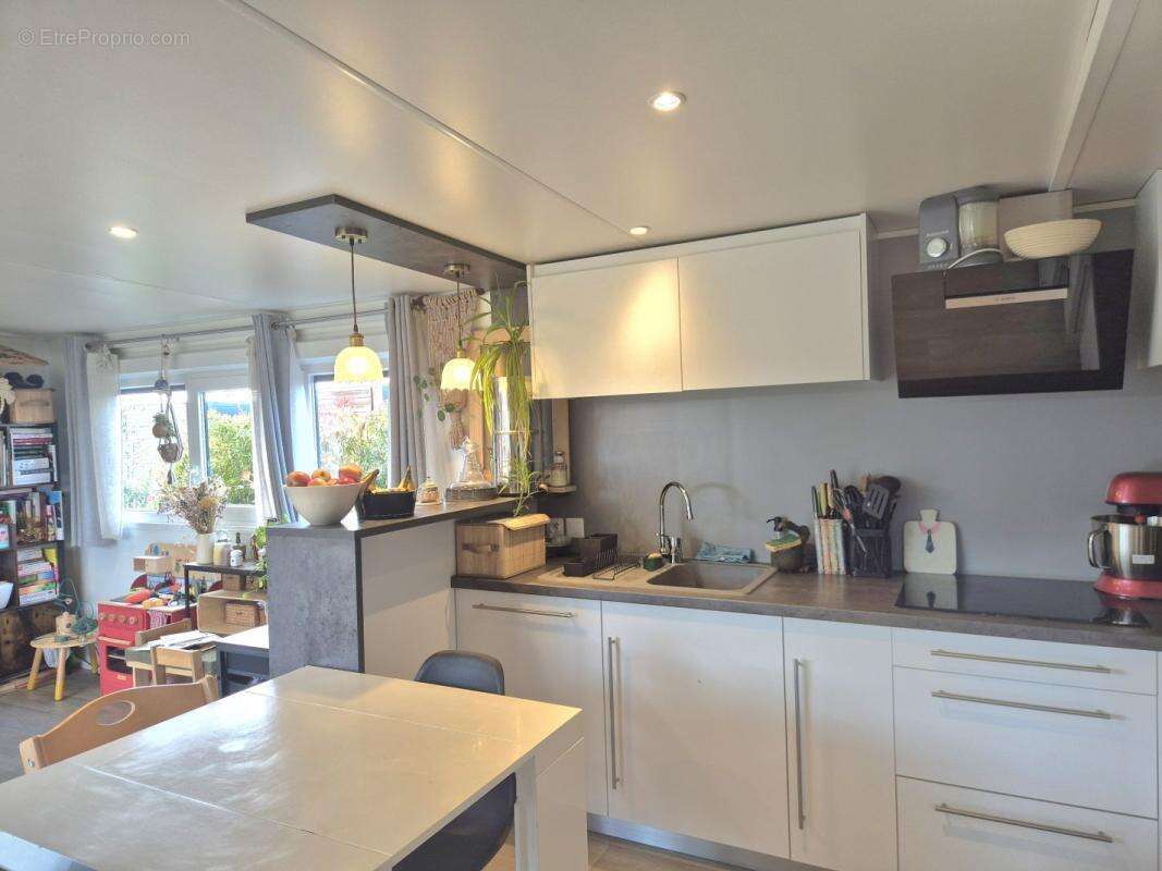 Maison 46 m² à Sainte-Foy  - photo 3