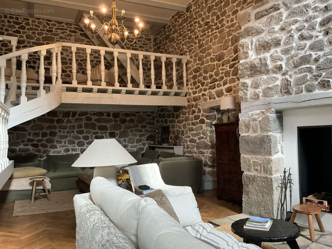 Maison à VOCANCE