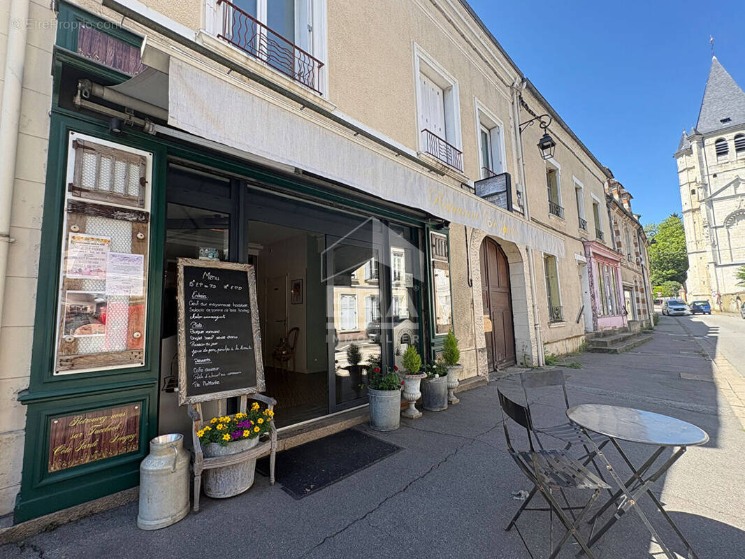 Autre à LONGNY-AU-PERCHE
