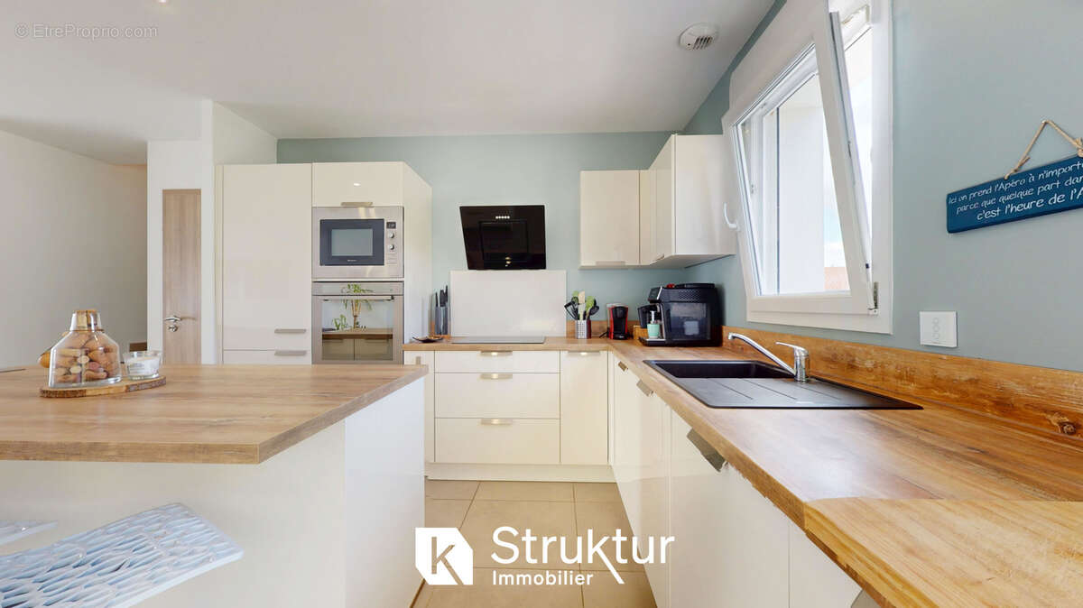 Maison à HOMBOURG-BUDANGE