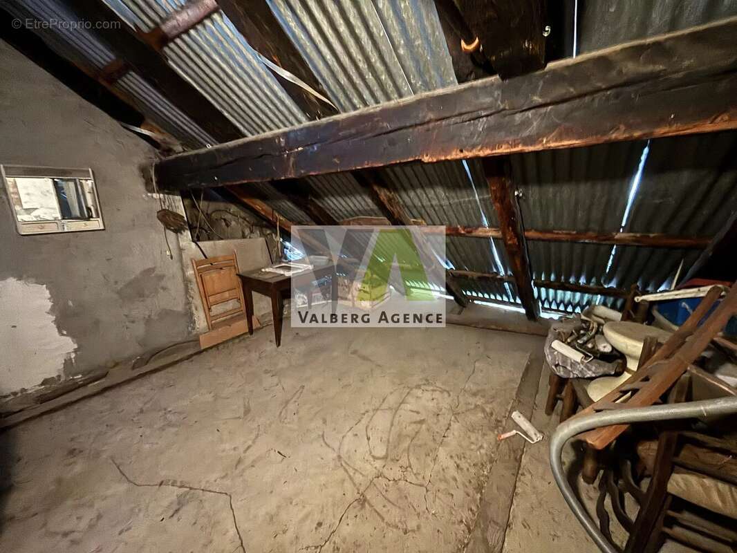 Appartement à PEONE