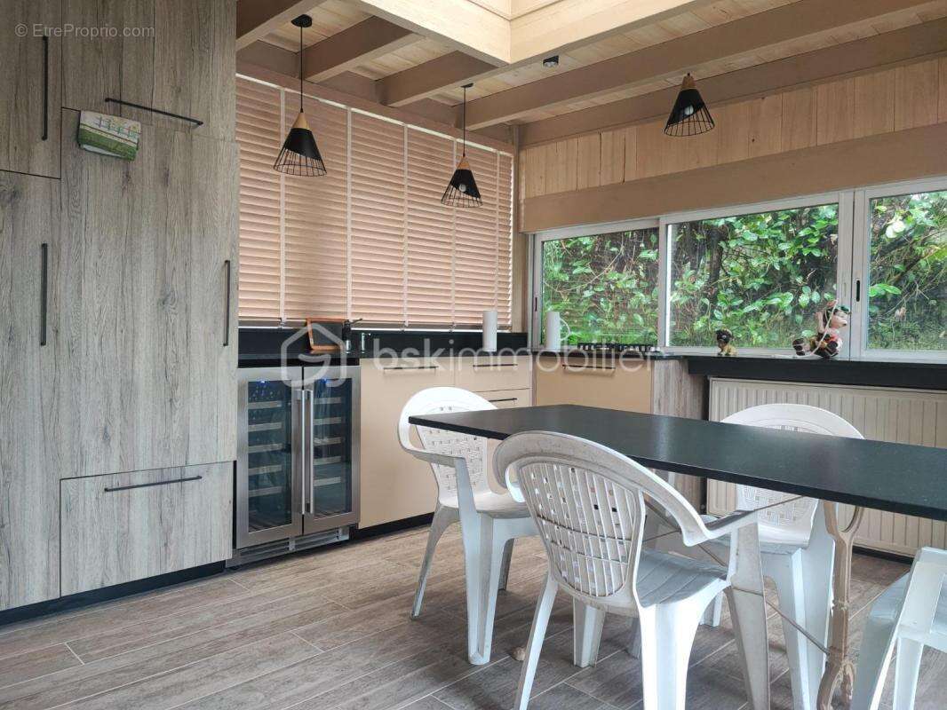Propriété 255 m² avec gîte indépendant et piscine – Excellent rapport qualité/prix - photo 18