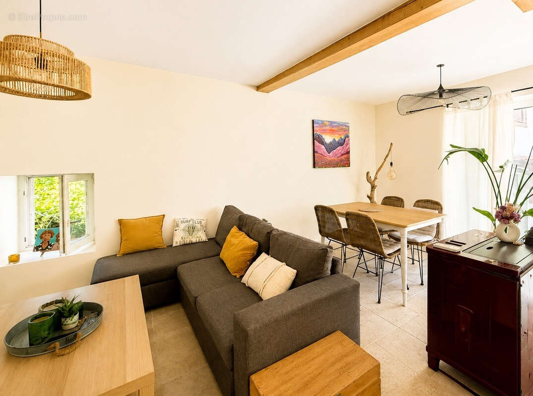HASPARREN   Maison de village rénovée avec jardin privatif et garage - photo 4