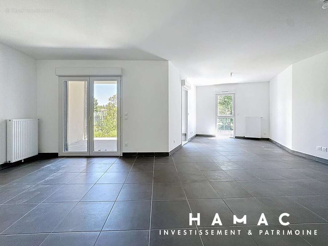 Appartement à CRAPONNE