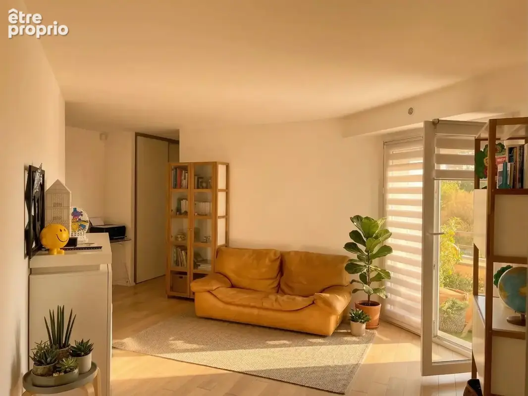 Maison avec Piscine - Limite La Varenne - photo 6