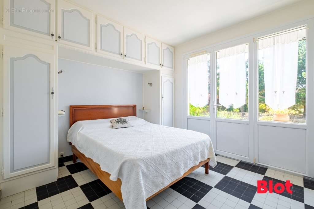 Maison à SAINT-MICHEL-CHEF-CHEF