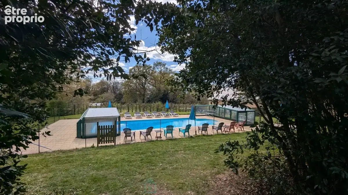 Grande maison en pierres de 265 m²  8 chambres  Fort potentiel d'accueil  Idéal gîte ou grande famille - photo 8