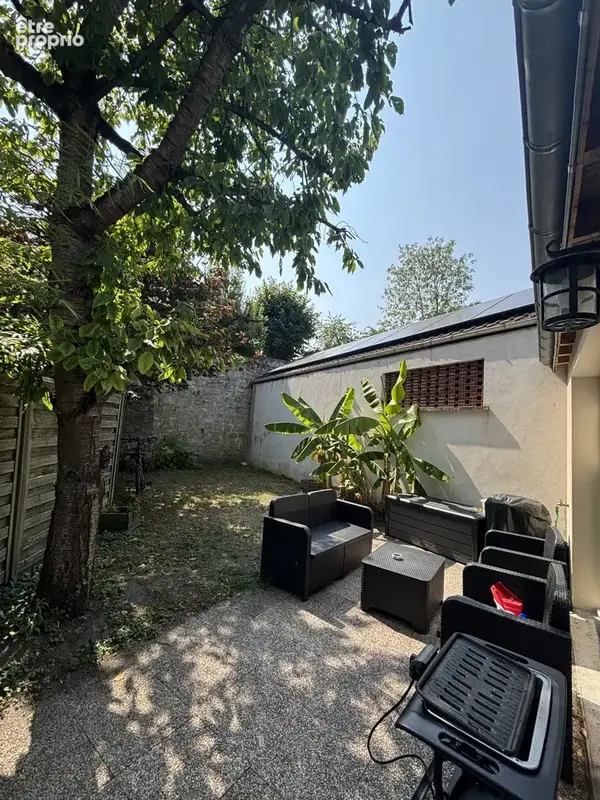 À vendre   Belle maison de ville de 120 m2 utiles à Saint-Ouen-l’Aumône - photo 3