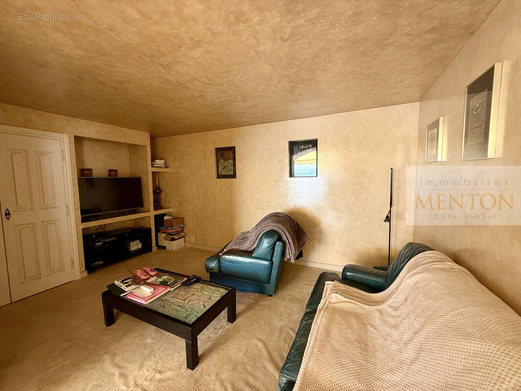 Maison à ROQUEBRUNE-CAP-MARTIN