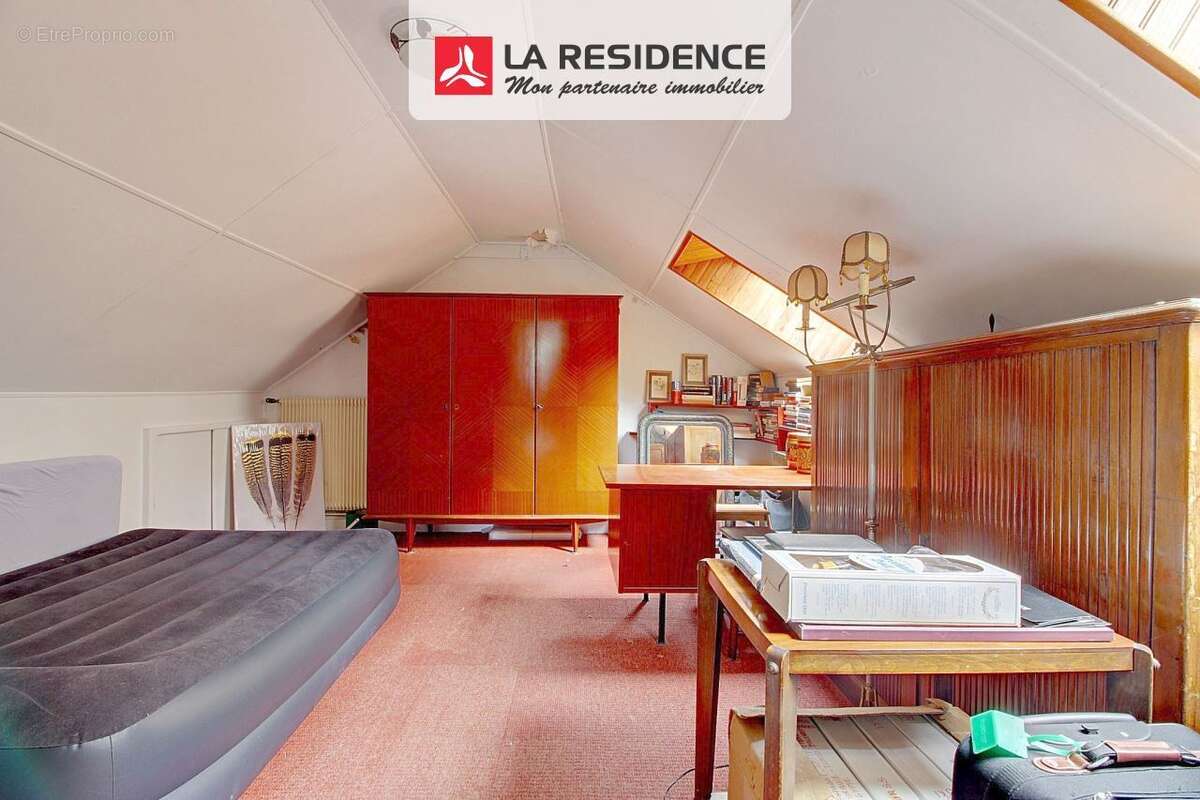 Maison à BONNIERES-SUR-SEINE