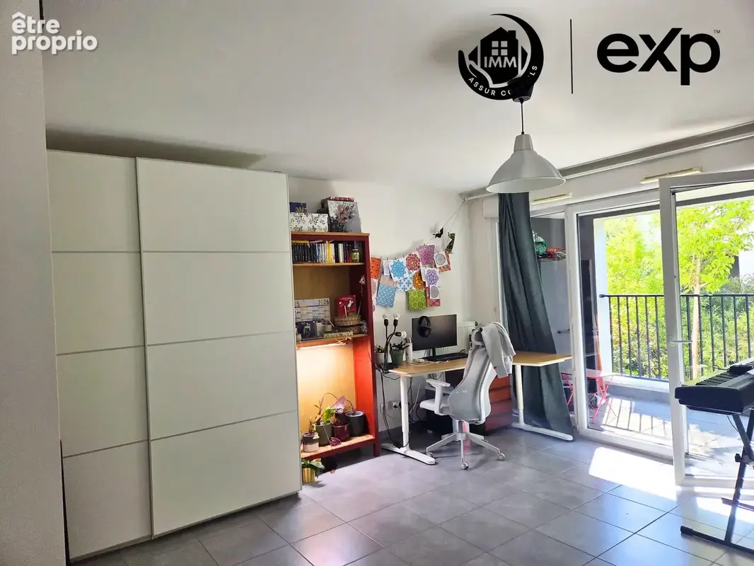 Appartement à VENISSIEUX