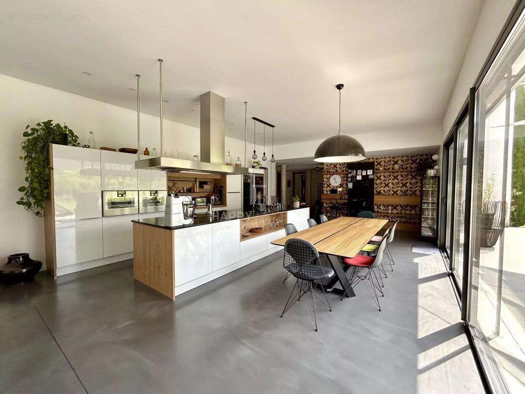 Maison à SAINT-REMY-DE-PROVENCE