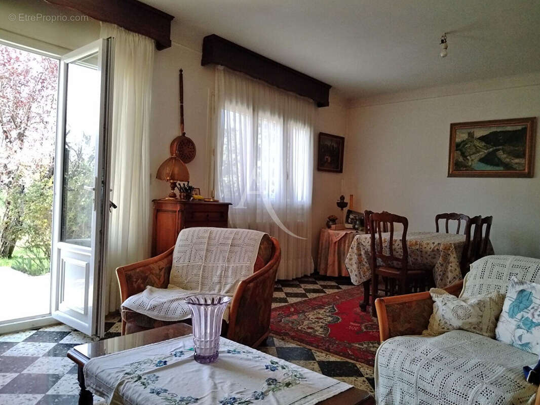 Maison à MEAUX