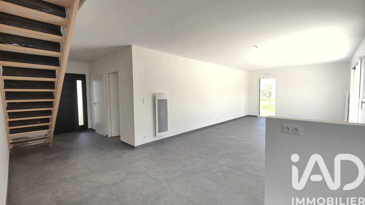 Maison 128 m² à Marpire  - photo 4