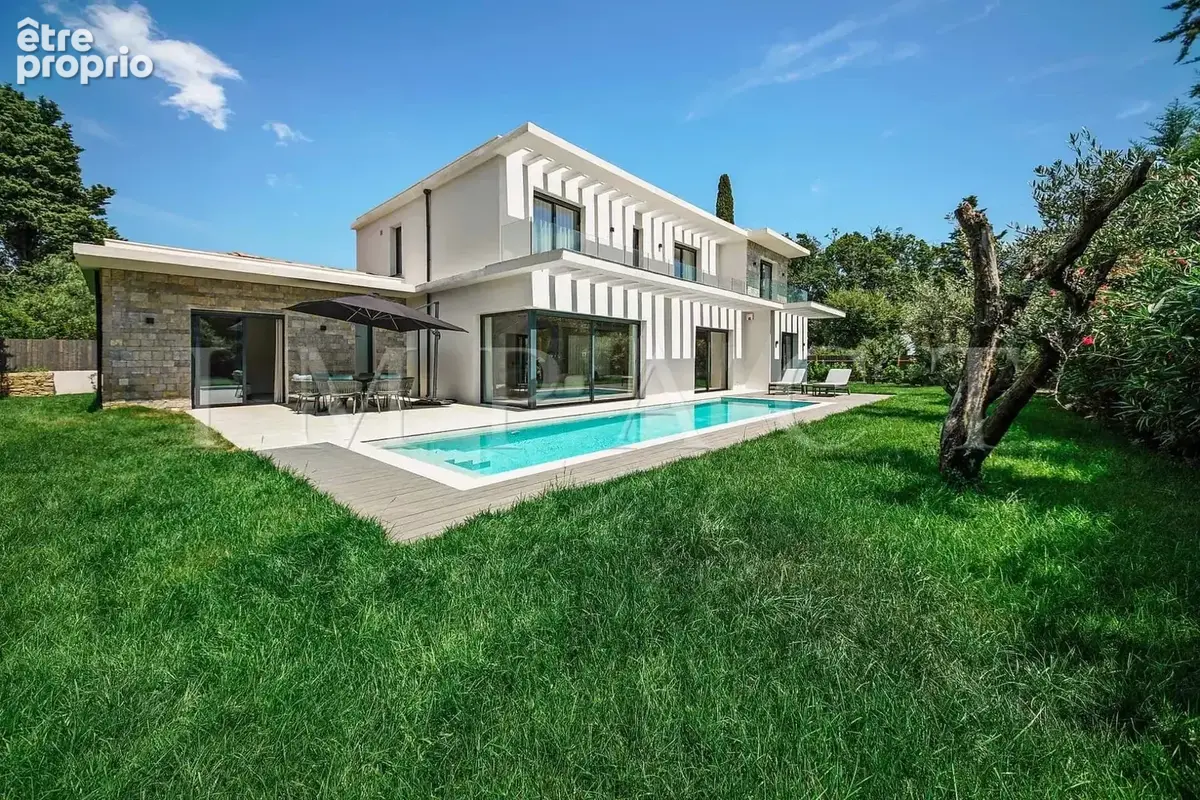 Photo Maison à Mougins au prix de 2 650 000€