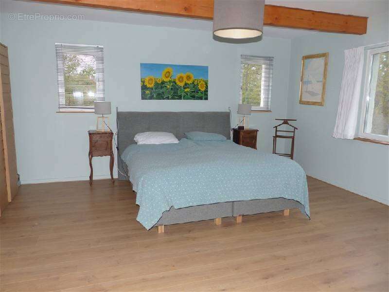 Maison à SAINT-EUTROPE-DE-BORN