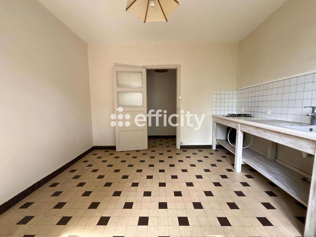 Appartement à PRIVAS