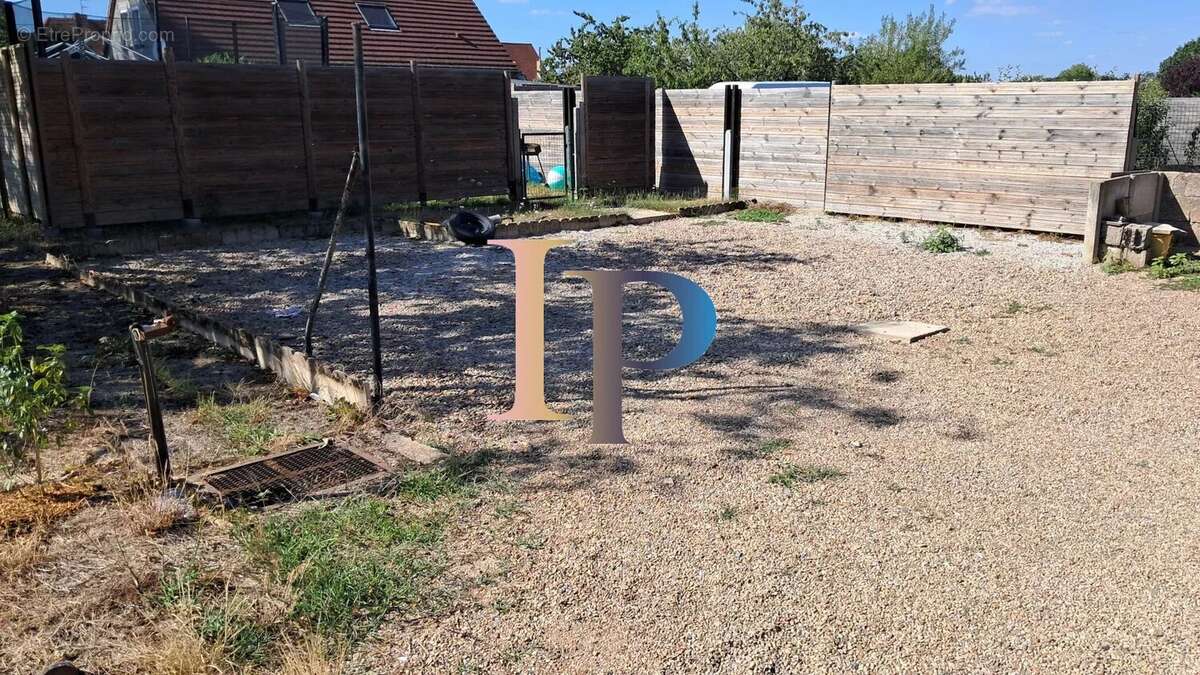 Appartement à PARAY-LE-MONIAL