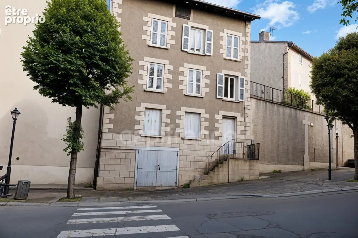 Immeuble de rapport - 3 appartements - Maurs (15) - photo 1