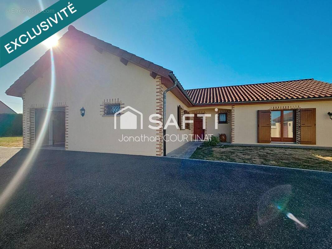 Photo 1 - Maison à VENDAT