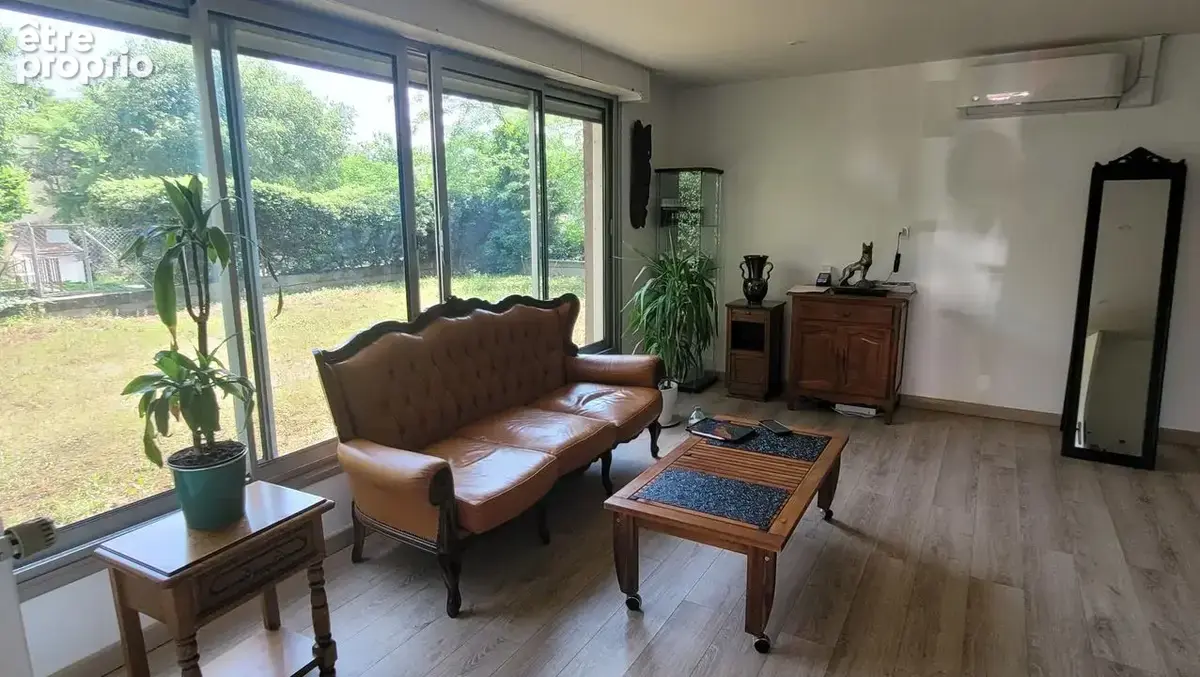 Appartement à CALUIRE-ET-CUIRE