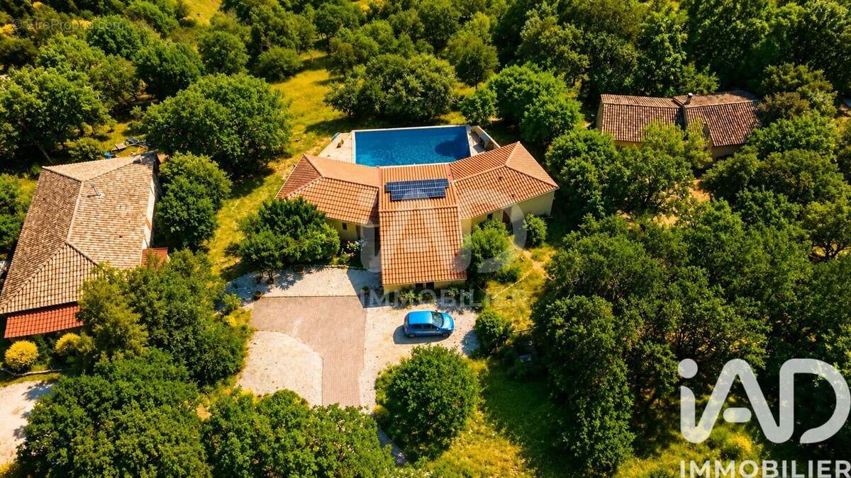 Maison 150 m² à Lesquerde  - photo 3