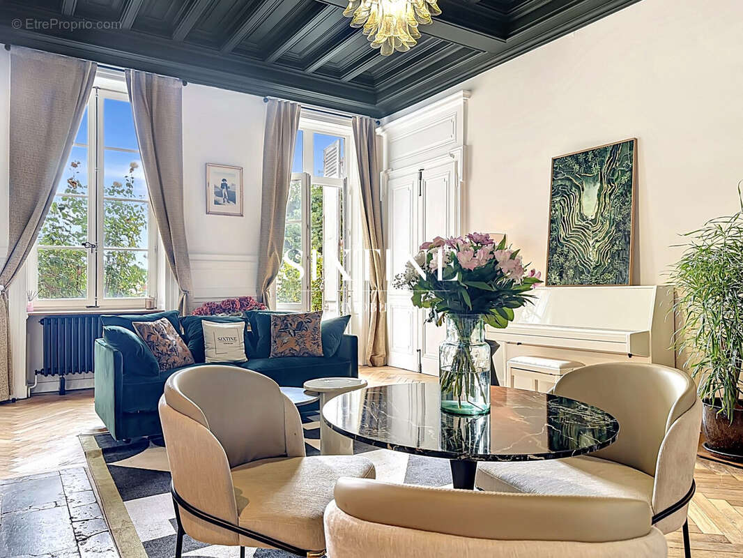 Appartement à SAINT-CYR-AU-MONT-D'OR