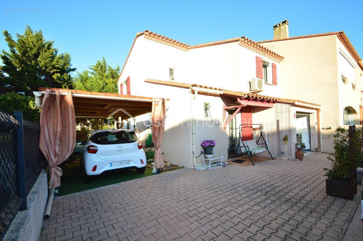 Maison à SAINTE-MARIE