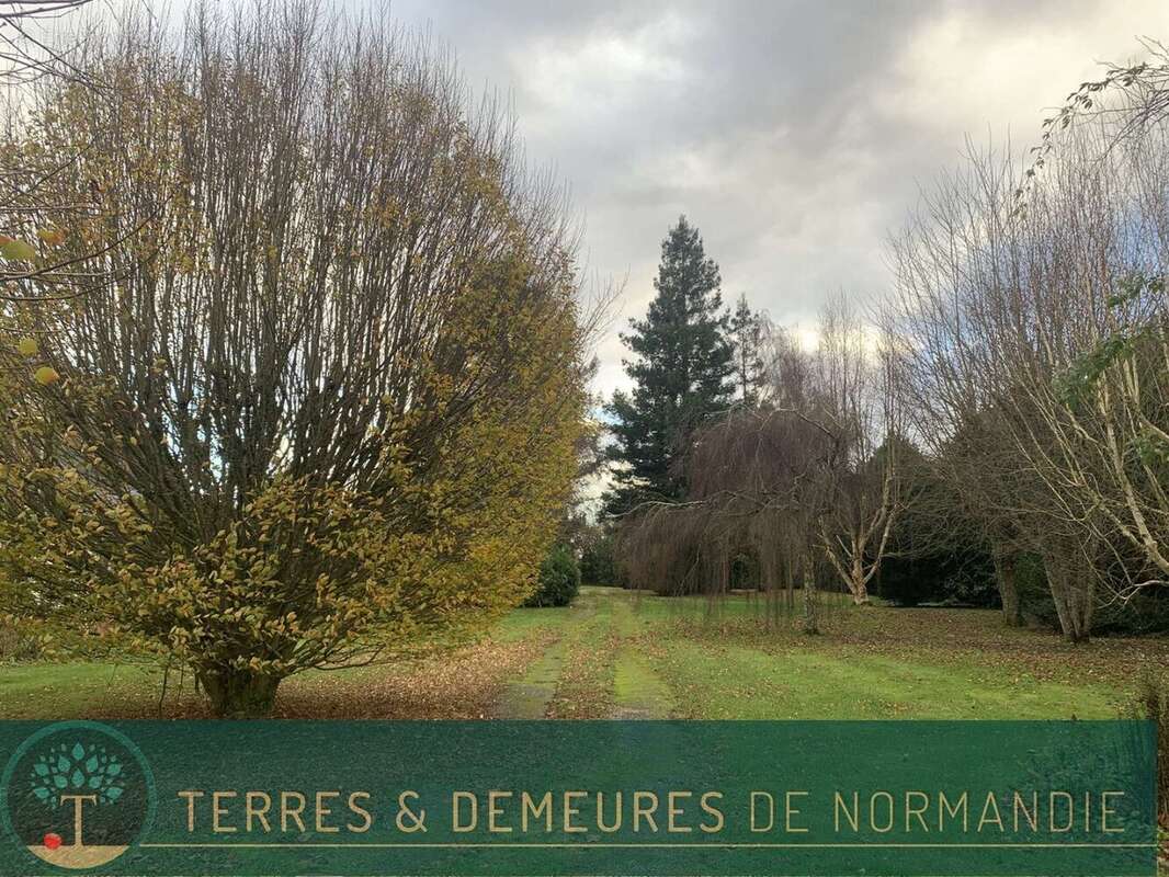 Maison à PONT-L&#039;EVEQUE