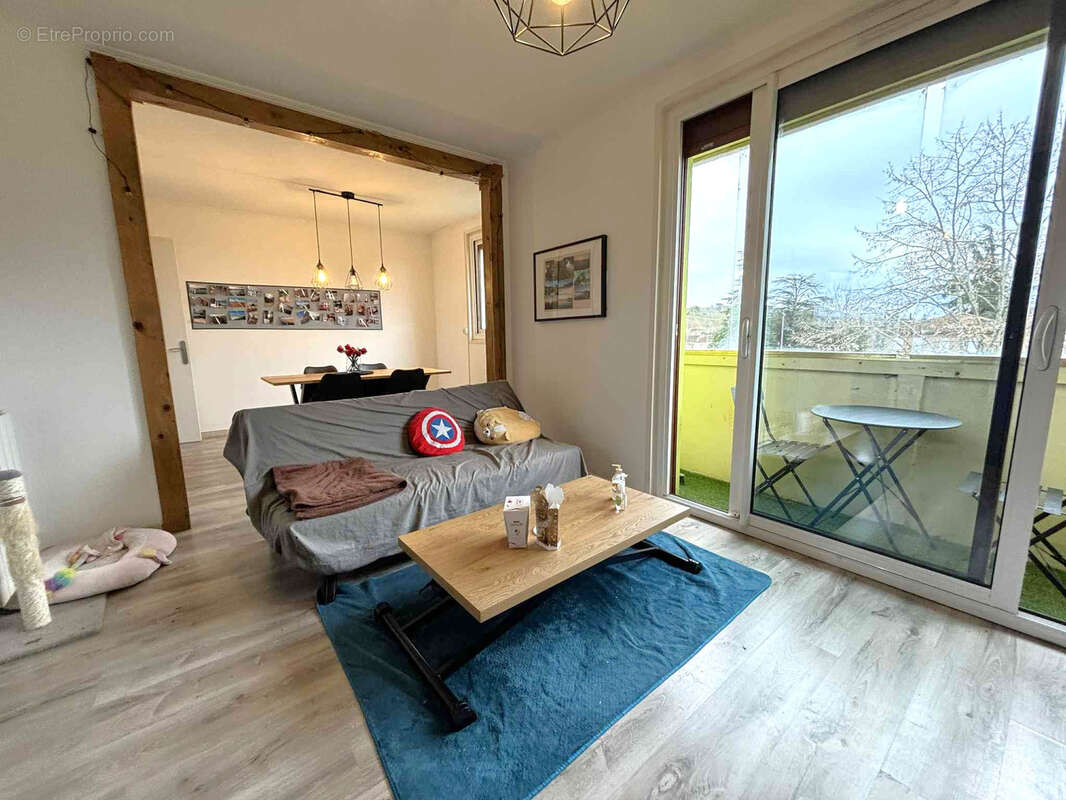 Appartement à VILLEMUR-SUR-TARN