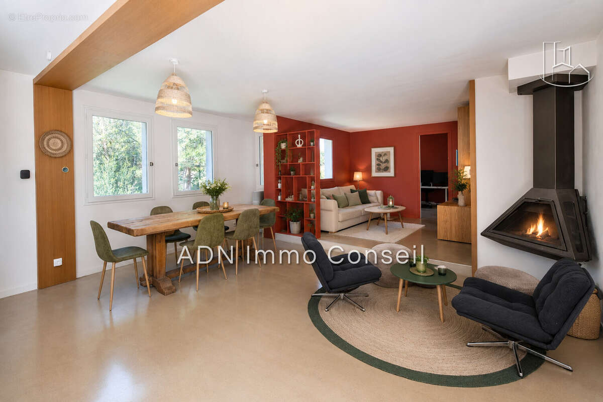 Maison 215 m² à Mallemort  - photo 8