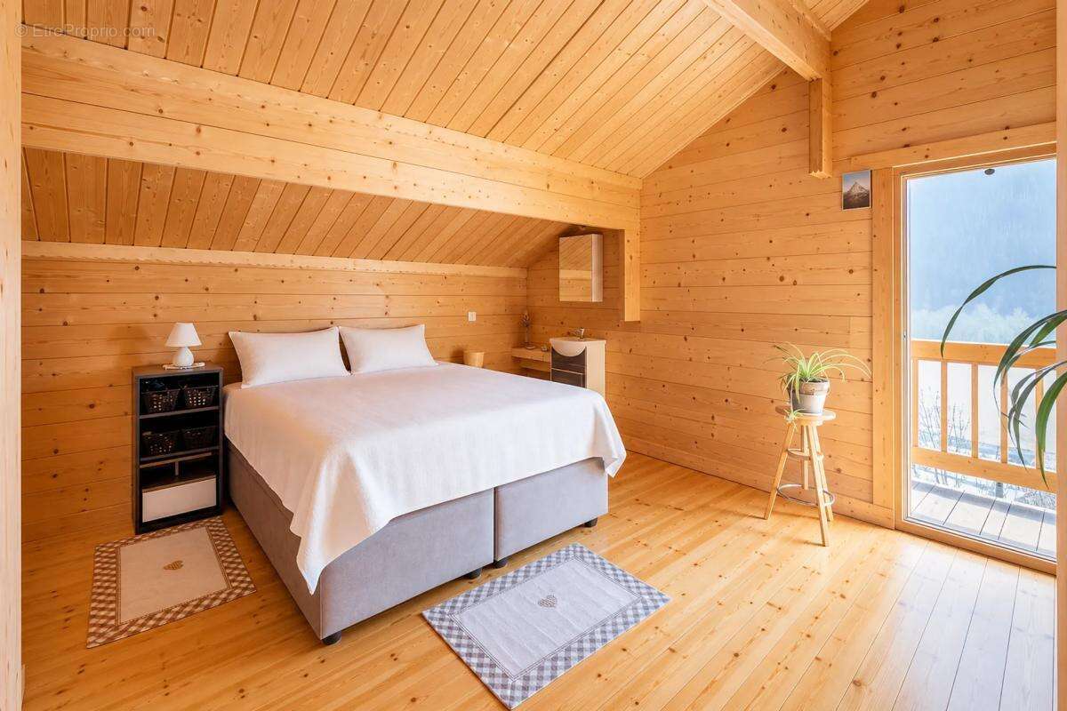 Maison de 6 pièces de 180 m² à Beaufort - photo 9