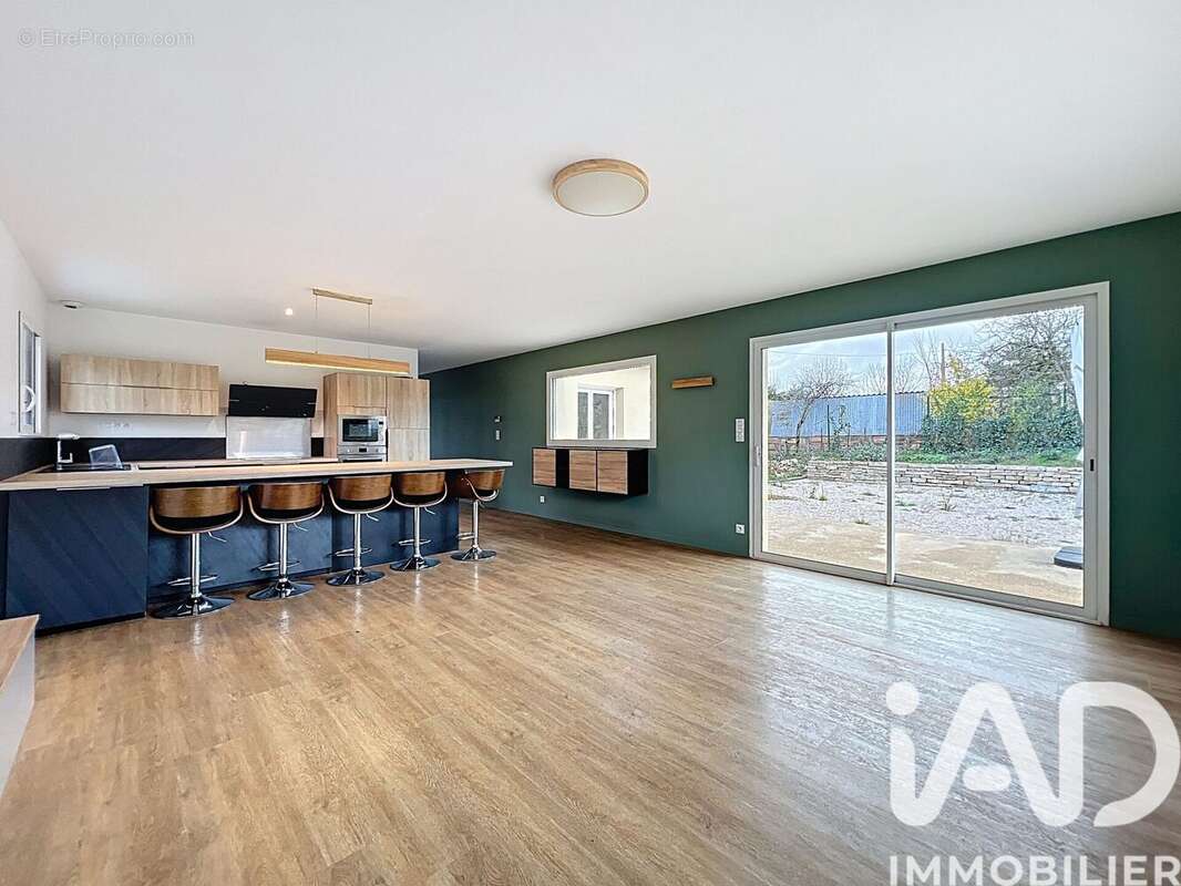 Photo 5 - Maison à LA CAVALERIE