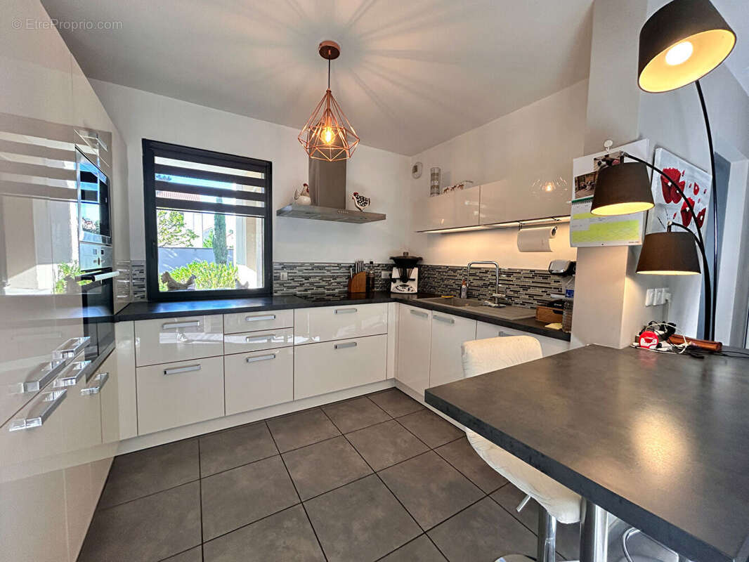 EXCLUSIVITE - Hyper centre - Appartement F3  avec jardin - photo 17