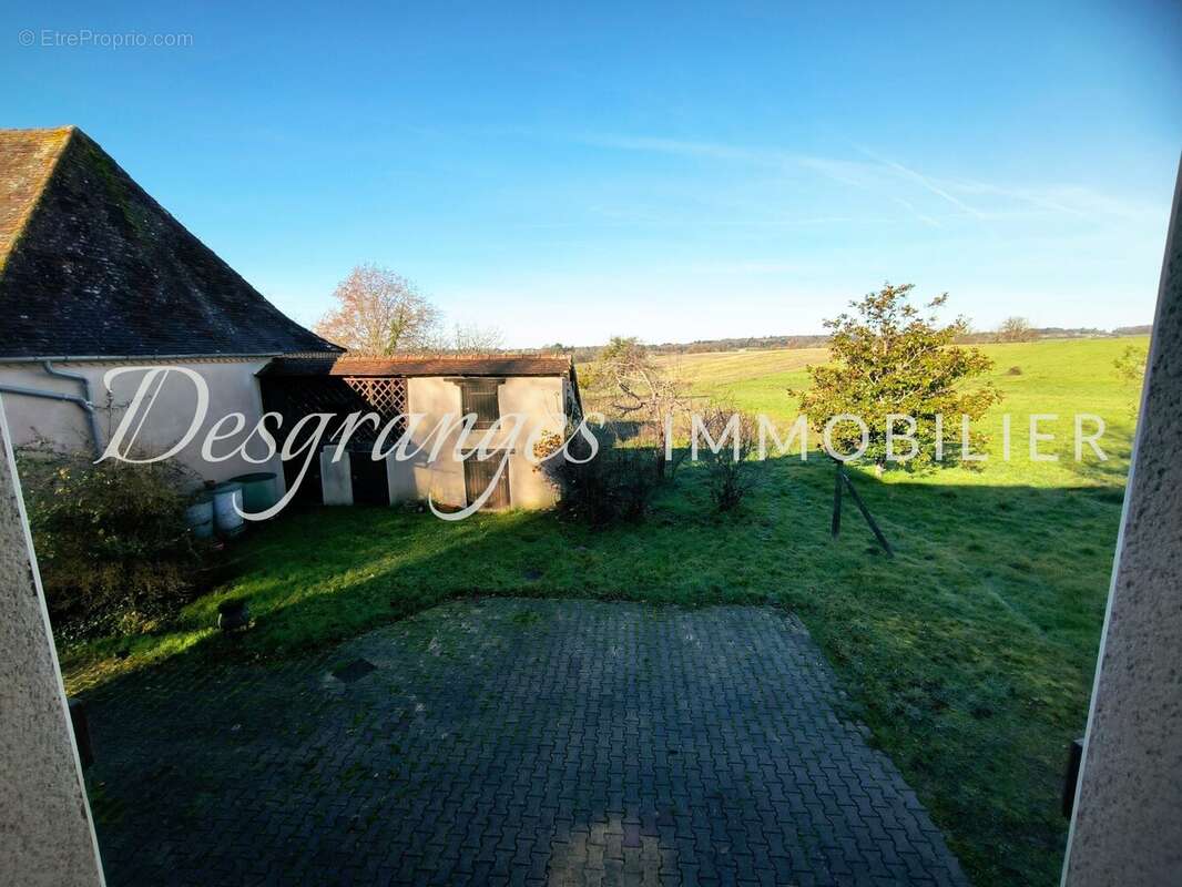 Maison à SAVIGNAC-LEDRIER