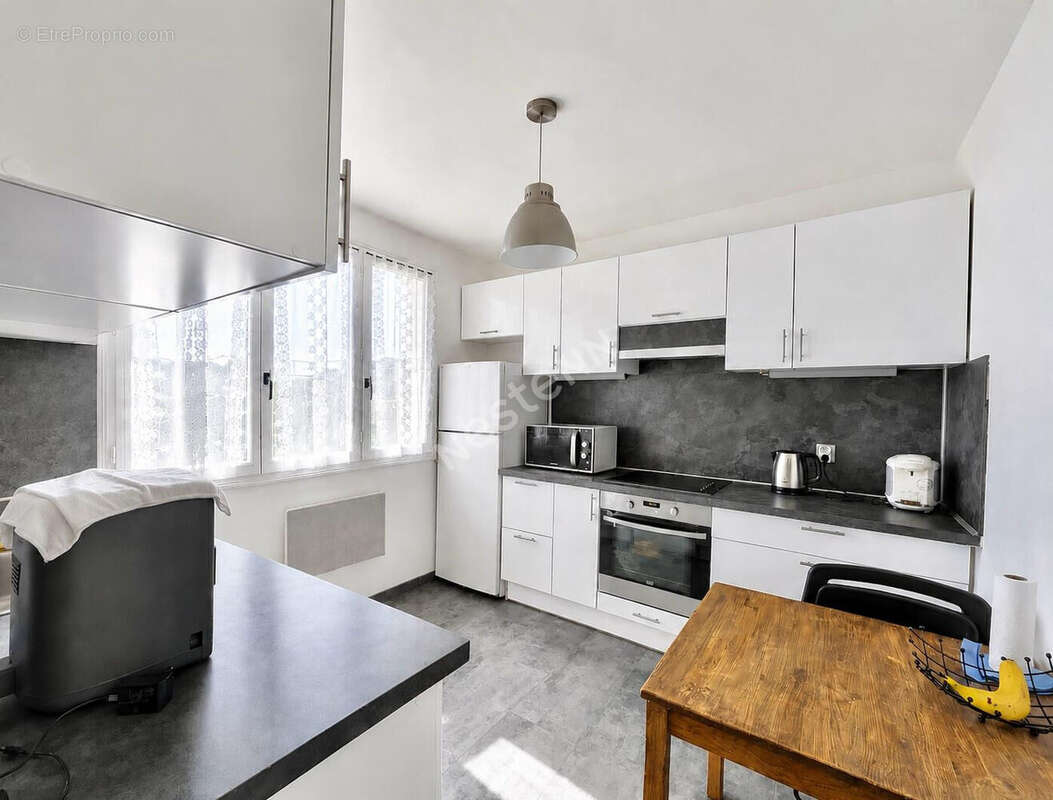 Maison 7 pièces à vendre à Mareil en France - 385 000 - photo 6