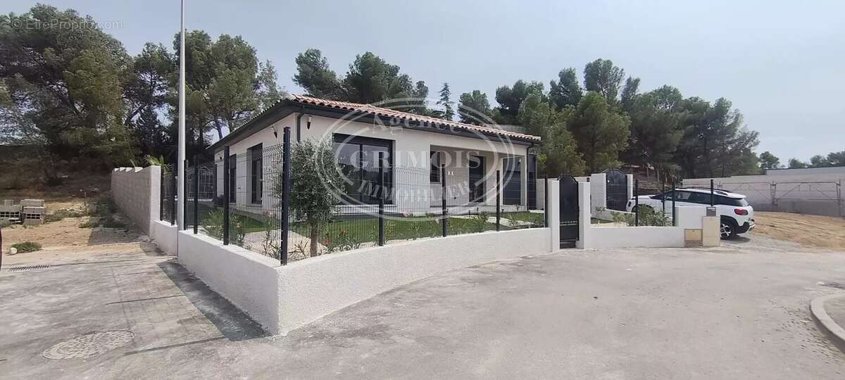 Maison à LEZIGNAN-CORBIERES